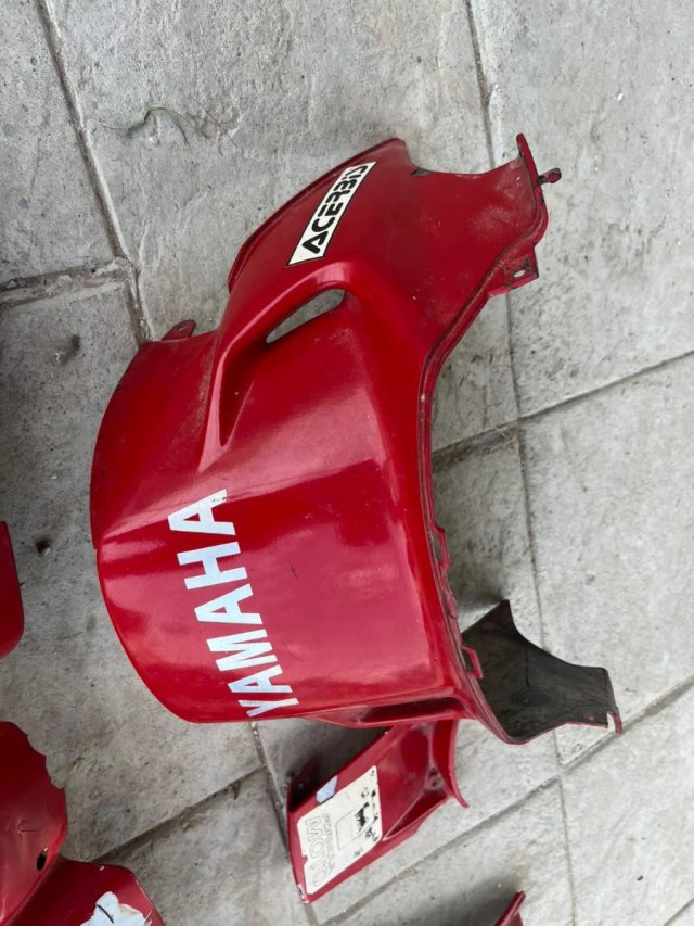 Carenado Yamaha BWS Rojo