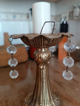 Lámparas de mesita antiguas doradas