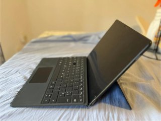 Microsoft Surface Pro X 8GB/256GB + Teclado