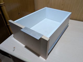 Escritorio beige/blanco madera y plástico