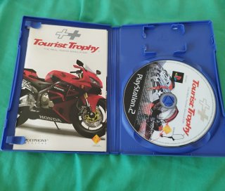 PlayStation 2 Tourist Trophy Juego