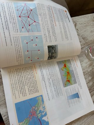 Geografía e Historia. 3 Secundaria, Comunidad d...