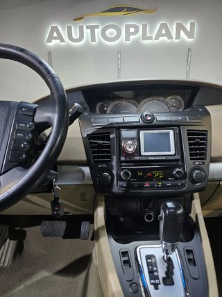 SsangYong Rodius 2010