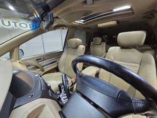 SsangYong Rodius 2010