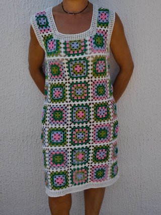 Vestido crochet veraniego multicolor