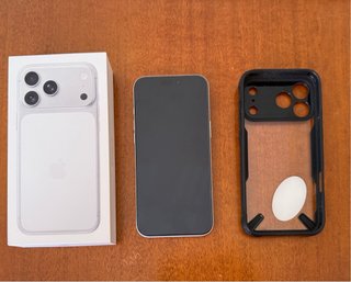 iPhone 17 Pro Max Plata 256GB