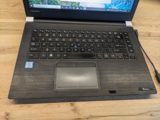 Toshiba Tecra A40C - i5 6gen 250ssd y 8GB Portátil