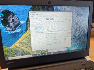 Toshiba Tecra A40C - i5 6gen 250ssd y 8GB Portátil