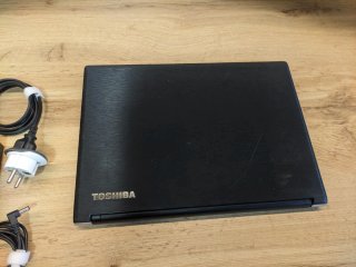 Toshiba Tecra A40C - i5 6gen 250ssd y 8GB Portátil