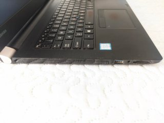 Toshiba Tecra A40C - i5 6gen 250ssd y 4GB Portátil