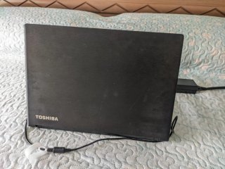 Toshiba Tecra A40C - i5 6gen 250ssd y 4GB Portátil