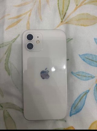 iPhone 12 Plata/Blanco en perfectas condiciones