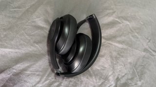 Beats Studio Pro Negros