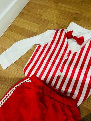 Disfraz niño camisa chaleco pantalón pajarita