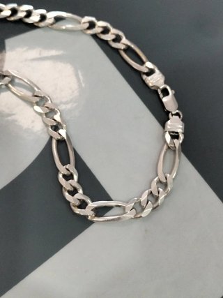 Cadena de plata para hombre nueva.