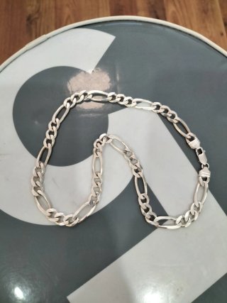 Cadena de plata para hombre nueva.