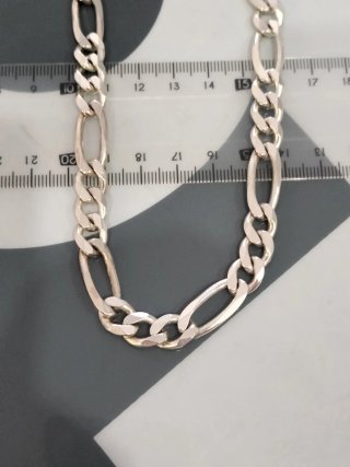 Cadena de plata para hombre nueva.