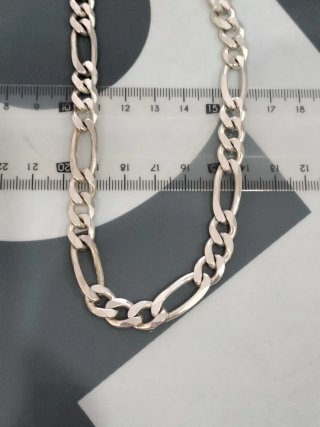 Cadena de plata para hombre nueva.