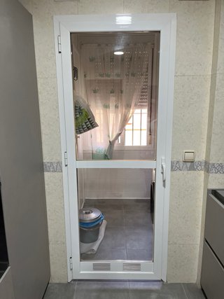 Puerta aluminio 280x78 Con marco