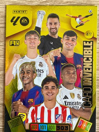Cromo Panini Adrenalyn XL Invencible y Atómica