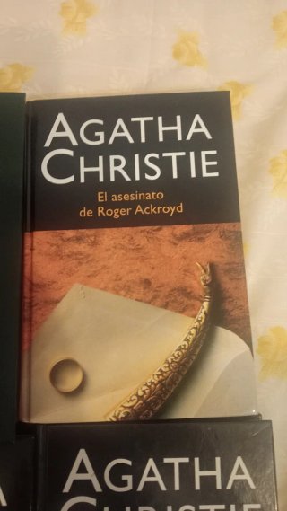 Agatha Christie. Lote de 6. 8 novelas. LEER DESCRI