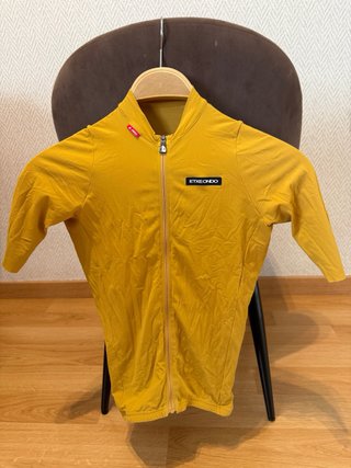 Chaqueta, maillot y culotte Etxeondo talla s
