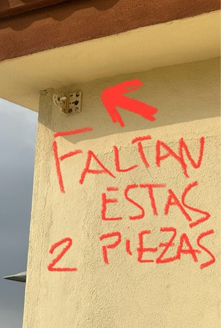 Toldo de 5 metros beige y naranja