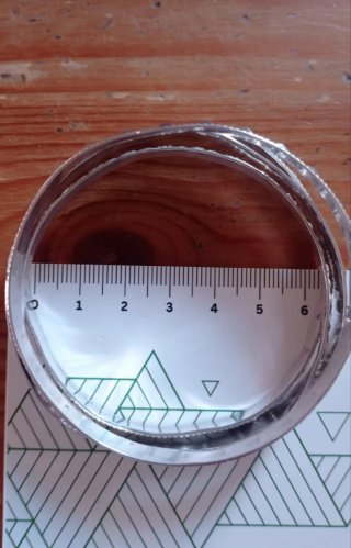 Pulseras antiguas de plata.