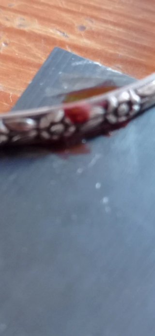 Pulseras antiguas de plata.