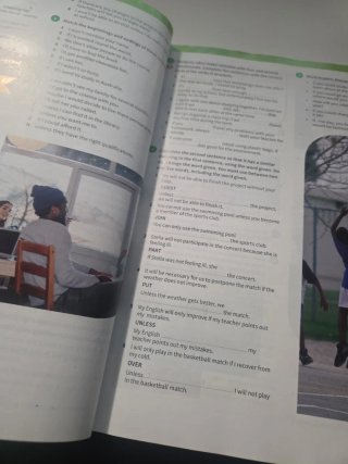 Complete First for Schools for Spanish Speakers...