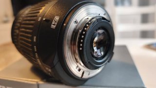 Tamron AF 18-270mm F/3.5-6.3 DiII VC Aspherical