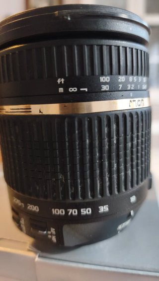 Tamron AF 18-270mm F/3.5-6.3 DiII VC Aspherical