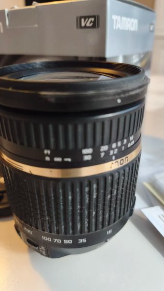 Tamron AF 18-270mm F/3.5-6.3 DiII VC Aspherical