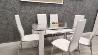 Mesa de comedor de cristal con 6 sillas blancas