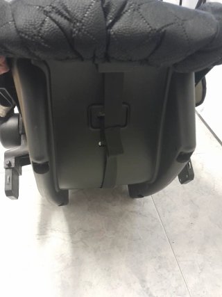 Asiento bebé para coche negro