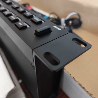 Alesis D4 Quasi Nuovo: Alimentatore + MIDI + Manuali