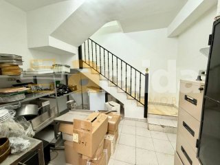 Traspaso local obrador/restaurante/ catering
