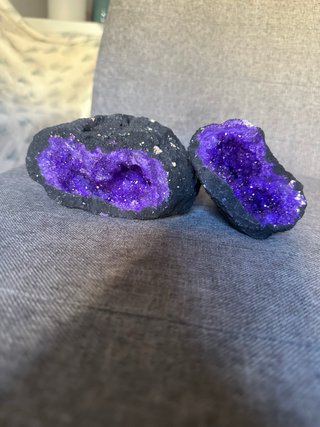 Geoda Cristal Violeta Brillante