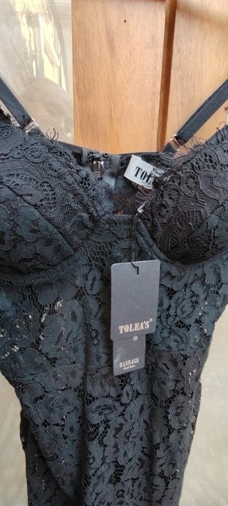 Vestido Bandage negro encaje con short