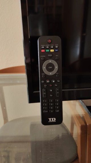 Televisor HD TD Systems 24" LED Negro