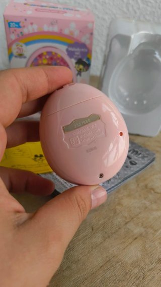 Bandai Tamagotchi M!x Melody Pink