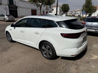 Por 212€ MES - Mégane S.T. Zen Blue dCi 115CV EDC