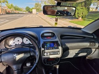 Peugeot 206 2004