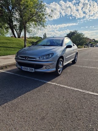 Peugeot 206 2004