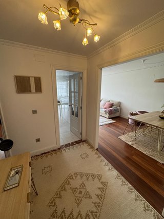 Alquilo piso para meses de verano con garaje