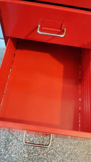 2 Muebles archivadores IKEA Helmer rojo
