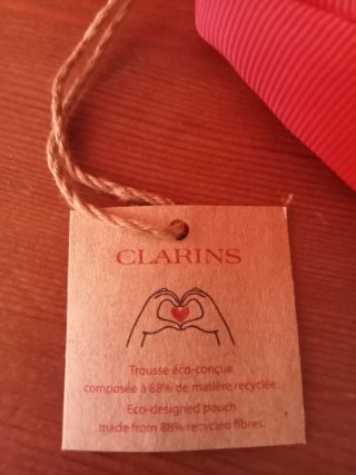 Neceser Clarins Rojo