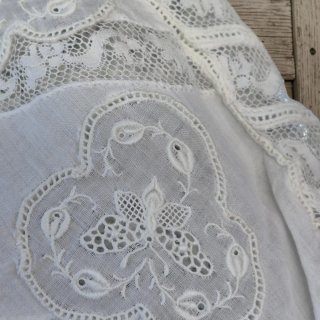 Blusa Eduardina algodón batista  Encaje Valenienne