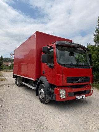 Camion rigido Volvo Fl 240 2009