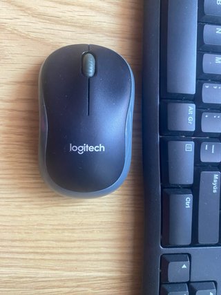 Teclado y Ratón Logitech Inalámbricos Negro